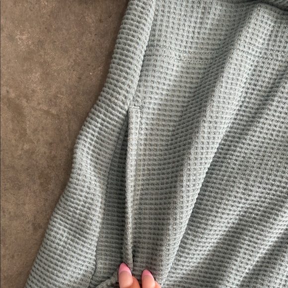 Athleta Women's Green Hooded Sweater - Picture 3 of 4